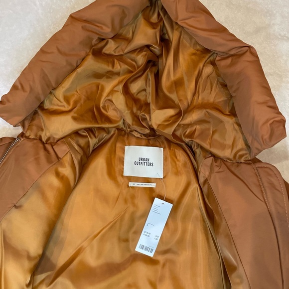 Urban Outfitters UO Izzy Hooded Ultra-cozy Puffer Jacket Color Beige - Picture 15 of 15